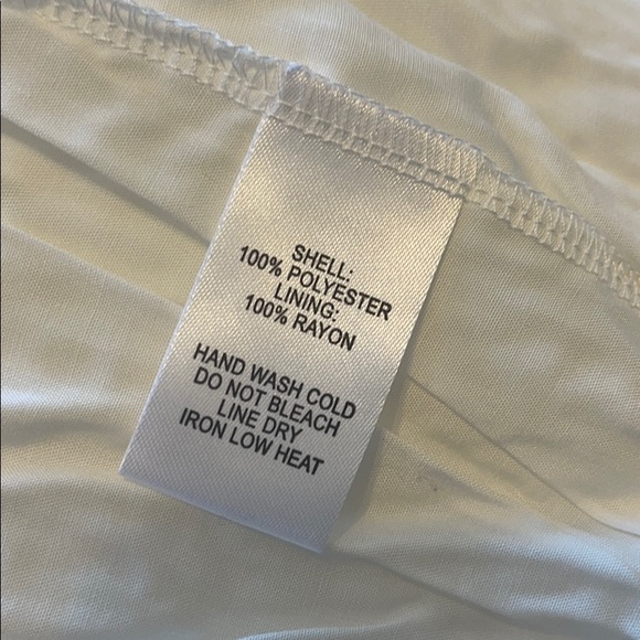 NWT Stunning White Pleated Tiered Midi Dress - Picture 8 of 8